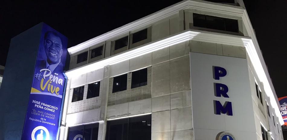 PRM rendirá honras fúnebres a Ramón Alburquerque en su Casa Nacional