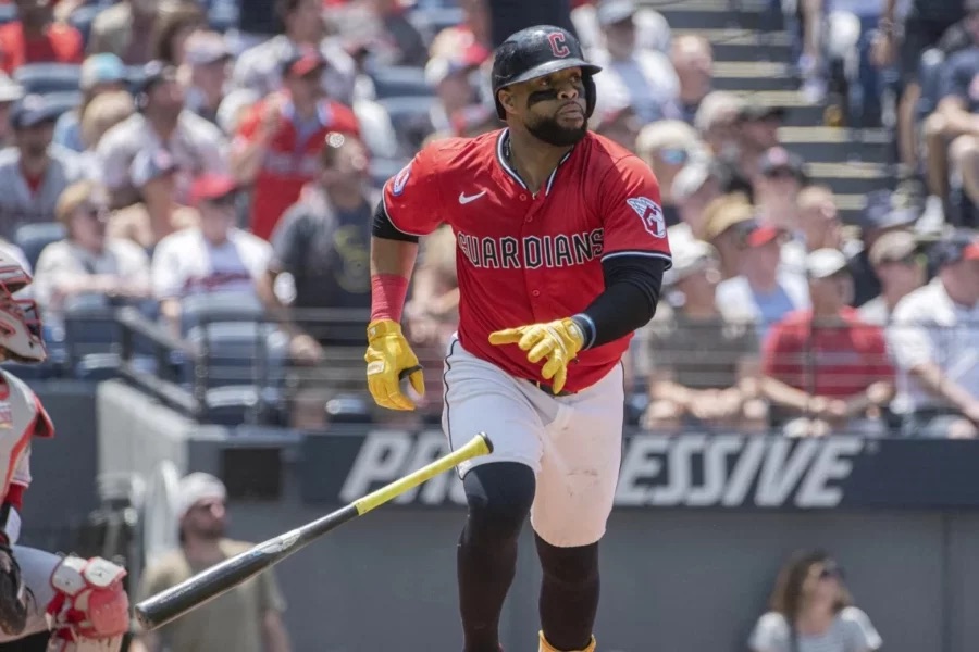 D-backs alcanzan acuerdo con el veterano dominicano Carlos Santana