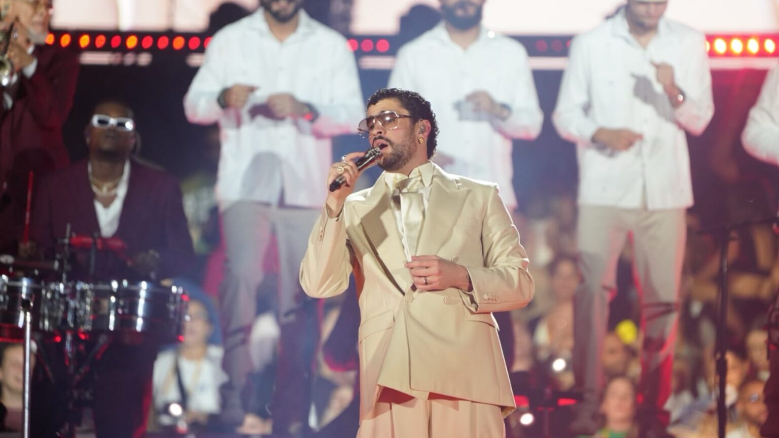 Hoy Bad Bunny hará historia en el medio tiempo del Super Bowl