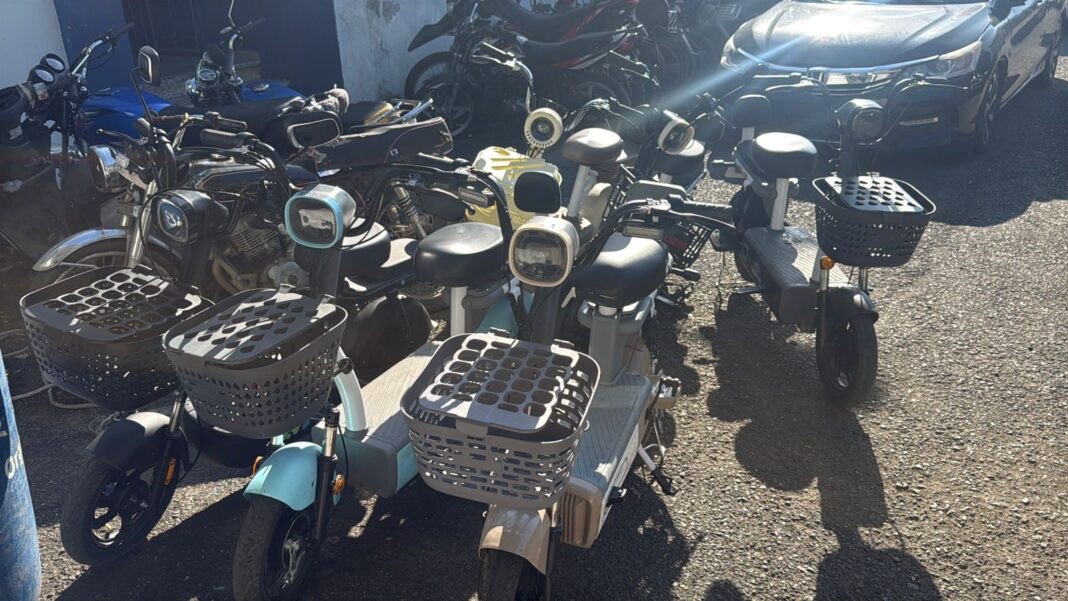 Gobierno evaluará regulación del uso de patinetas eléctricas por riesgos a menores