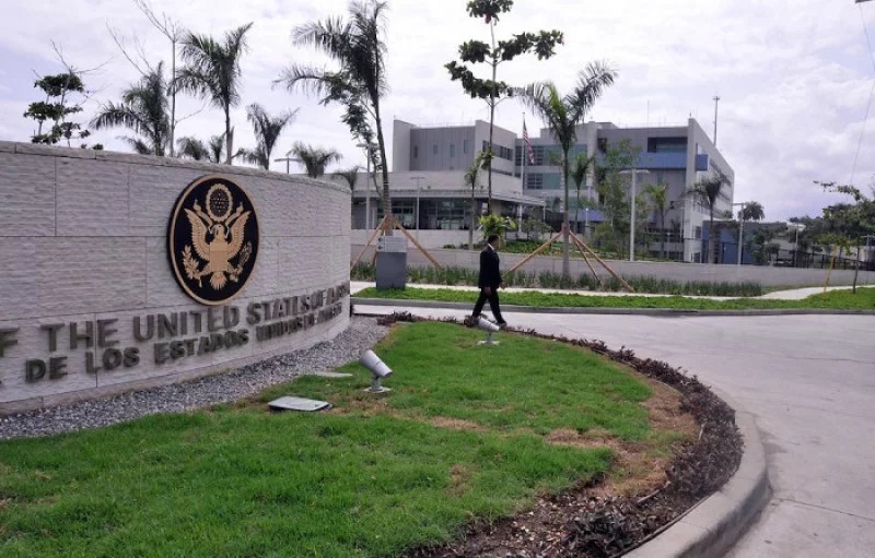 Embajada de EEUU aclara cierre de la DEA en RD es temporal por investigación interna