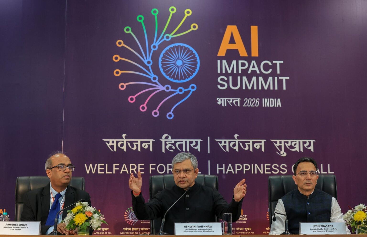 Adani anuncia una inversión de 100.000 millones en IA para desafíar a EE. UU. y China