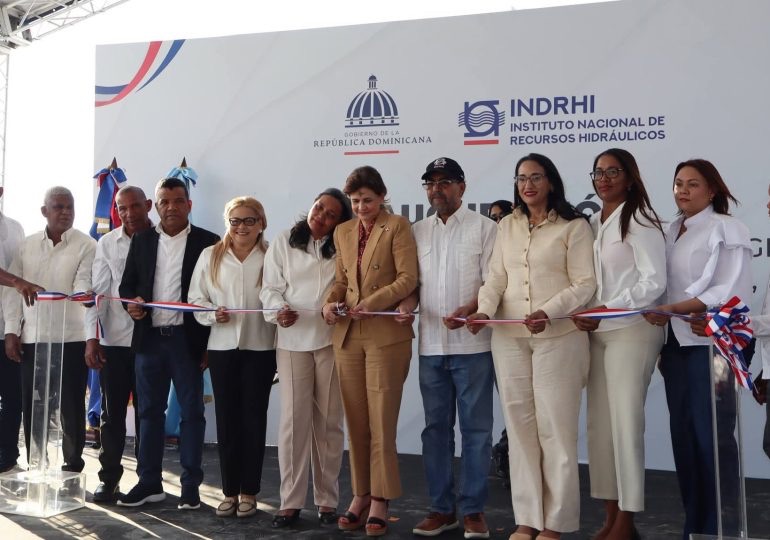 Gobierno inaugura en Azua trabajos Adecuación del “Río Tábara” para proteger más de 2,500 familias de inundaciones