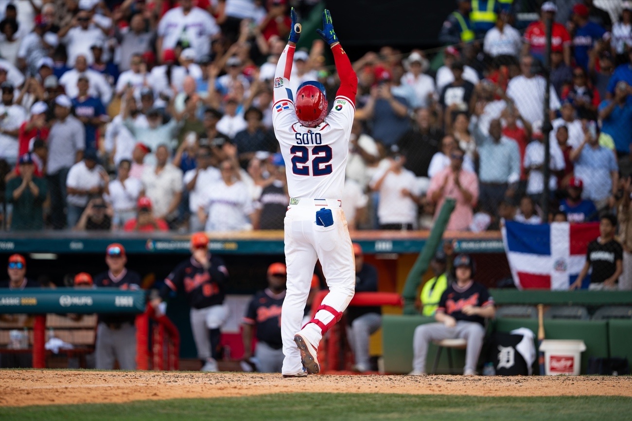 Juan Soto vuelve a encender el Quisqueya y RD empata ante Detroit antes de viajar a Miami