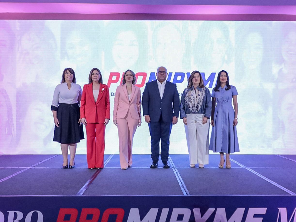 Promipyme impulsa inclusión financiera femenina con foro que reúne a líderes del Gobierno y sector financiero