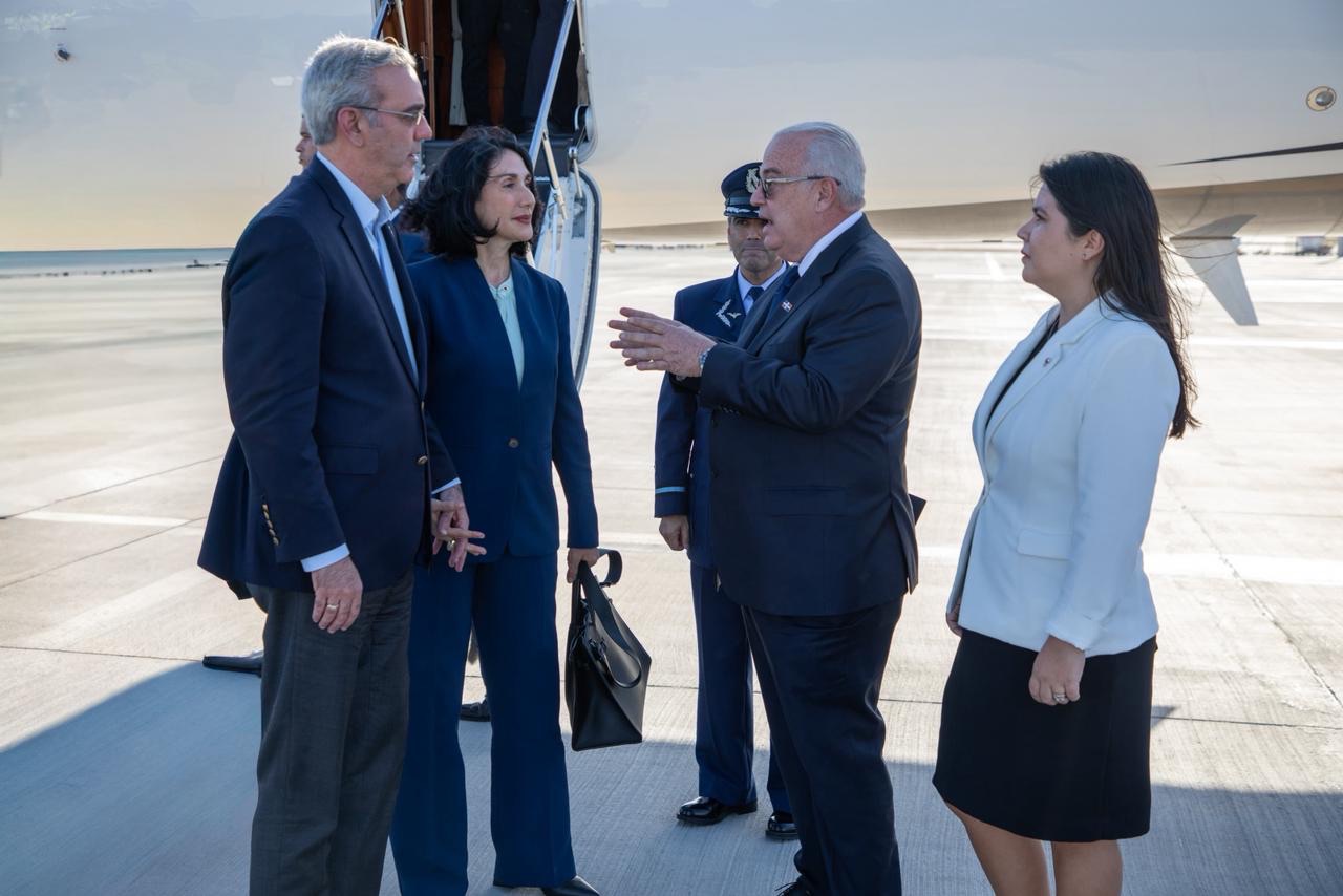 Abinader llegó a Chile para la investidura del presidente José Antonio Kast