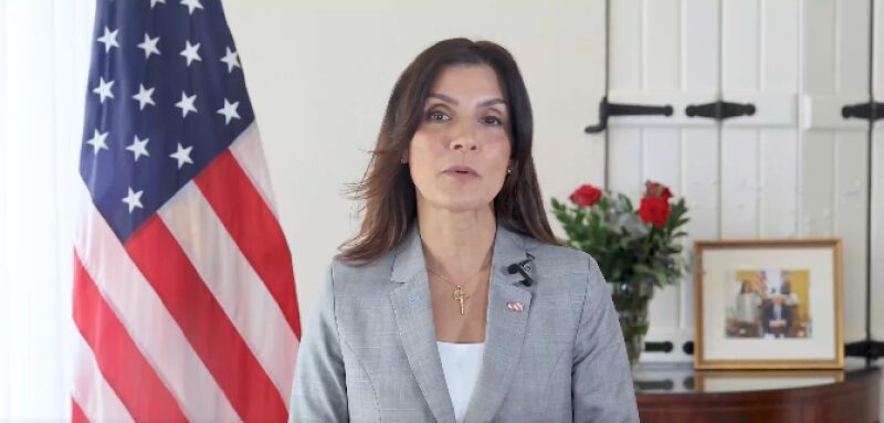 Embajadora de EE. UU. anuncia reapertura de la oficina de la DEA en Santo Domingo tras investigación interna