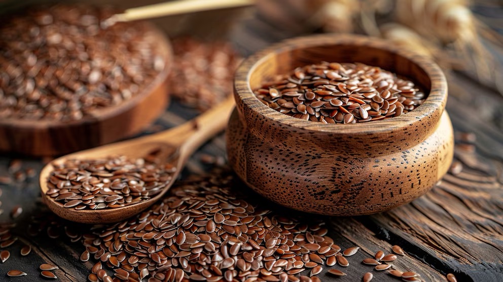 La linaza molida ayuda a reducir el colesterol y mejorar la salud metabólica: cómo incorporarla a la dieta diaria