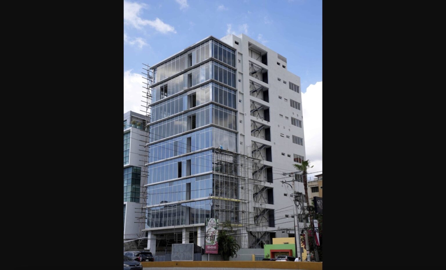 Sede de Indotel llevará el nombre de Orlando Martínez Howley en reconocimiento a su legado periodístico