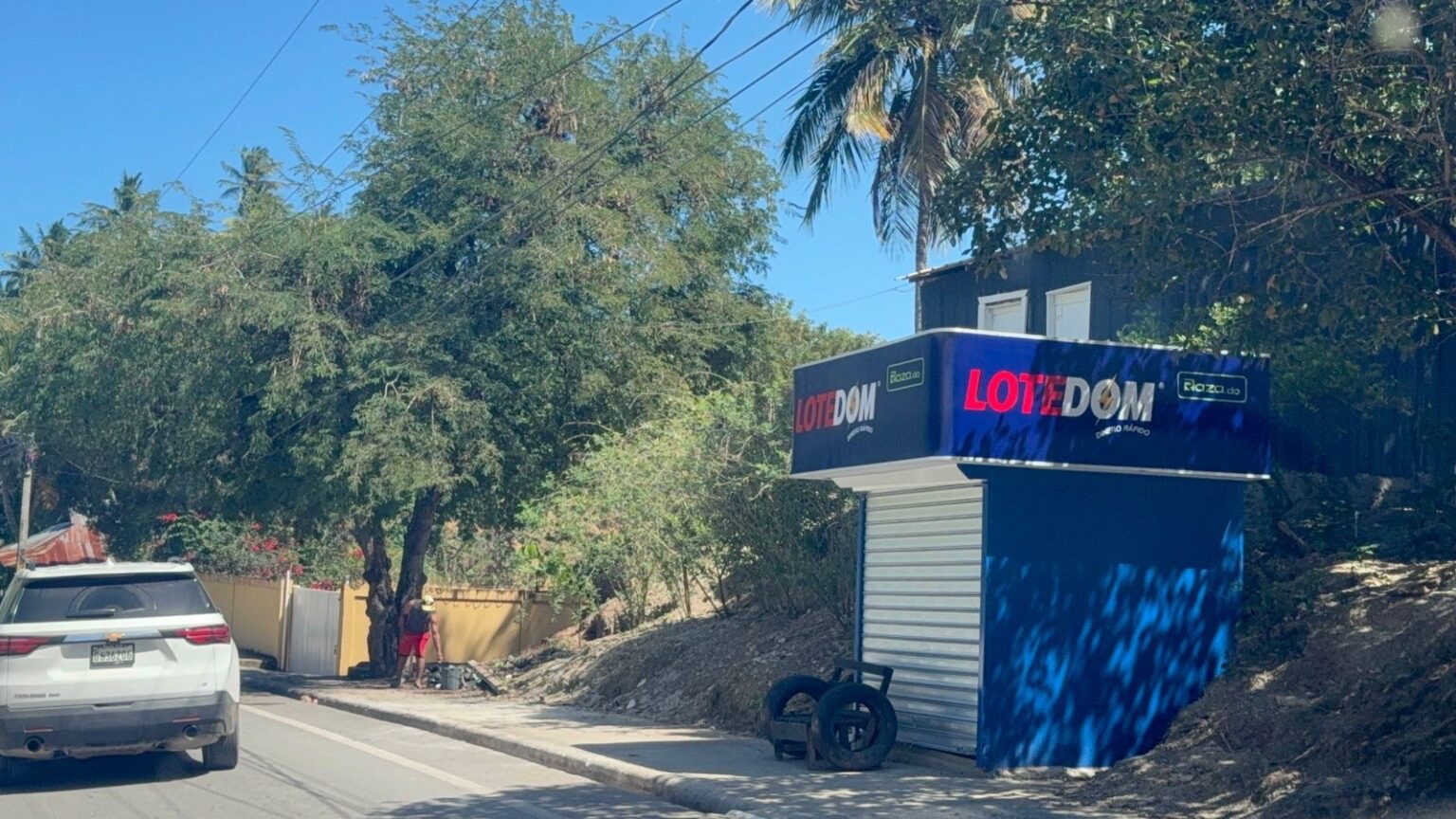 Genera preocupación instalación de banca de lotería cerca de un centro educativo en Punta Balandra