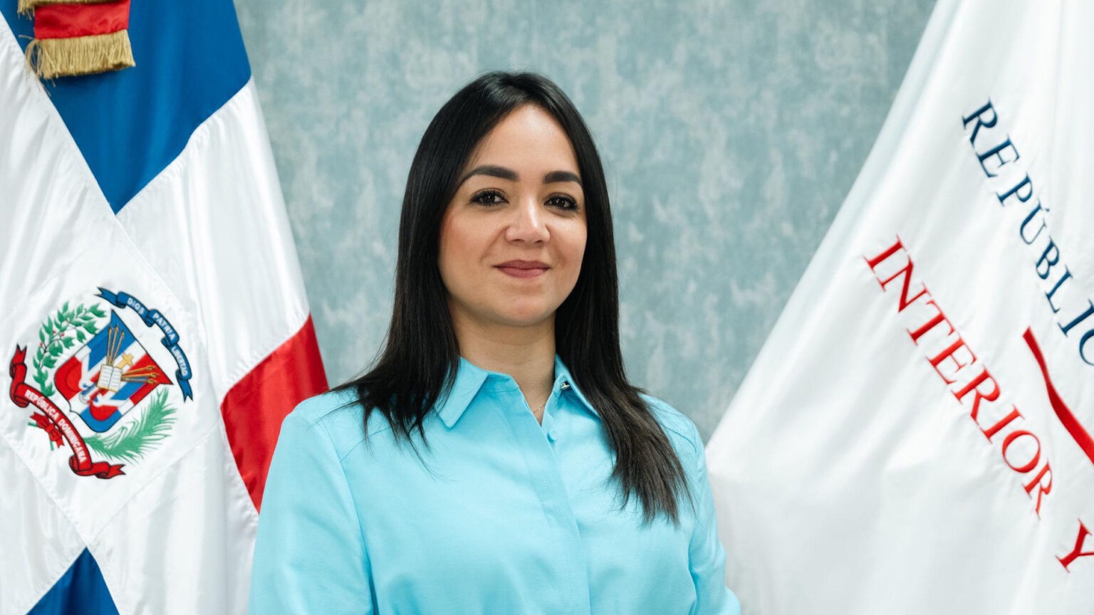 Ciudadanos respaldan y cuestionan medidas de Interior y Policía para Semana Santa 2026