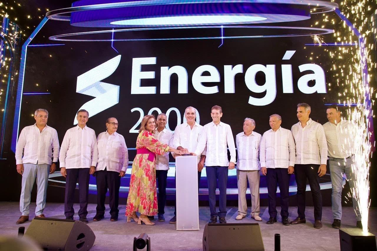 Abinader resalta Manzanillo Power Land como clave para seguridad energética y desarrollo del norte del país