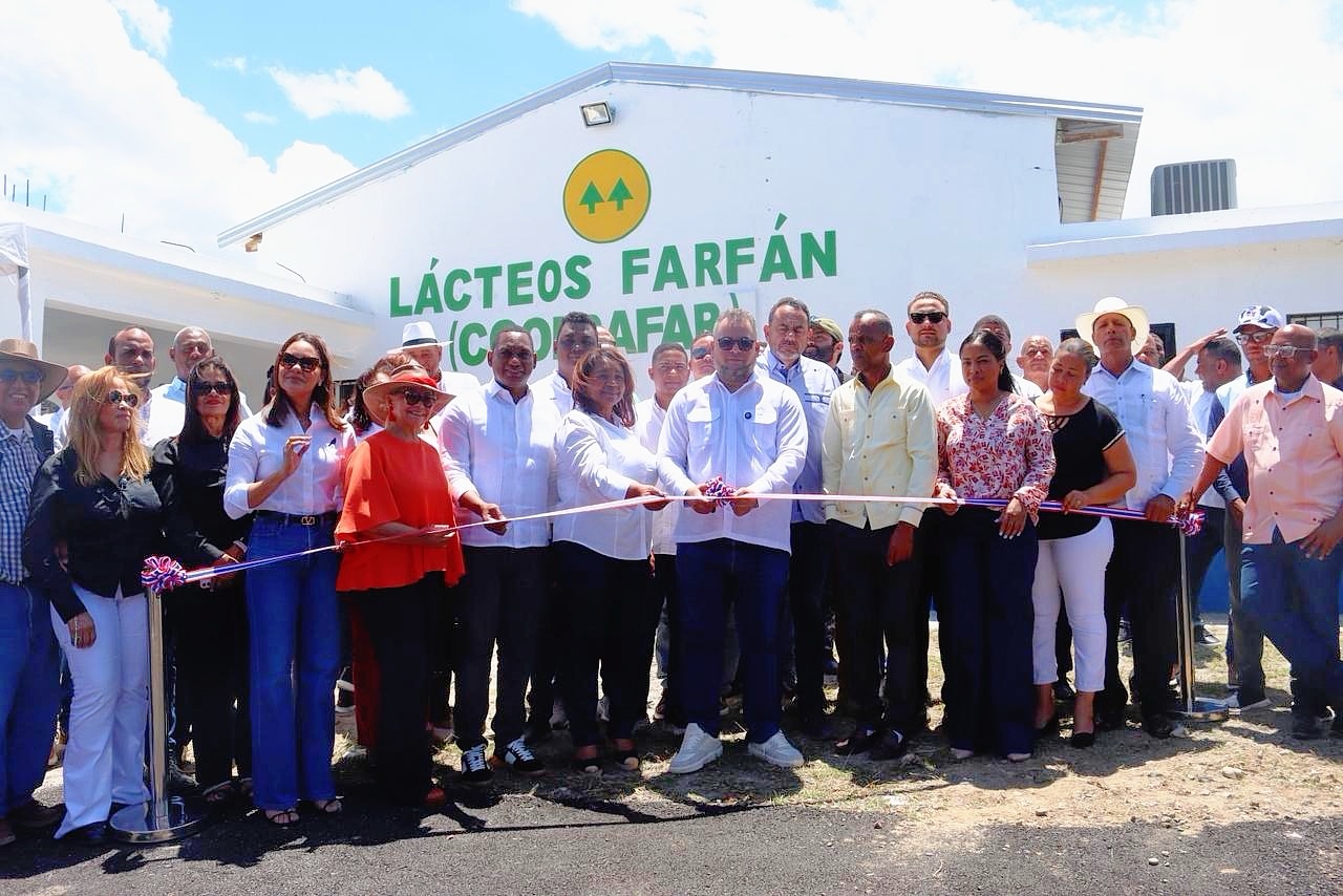 FEDA pone en marcha planta de procesamiento de lácteos en Las Matas de Farfán