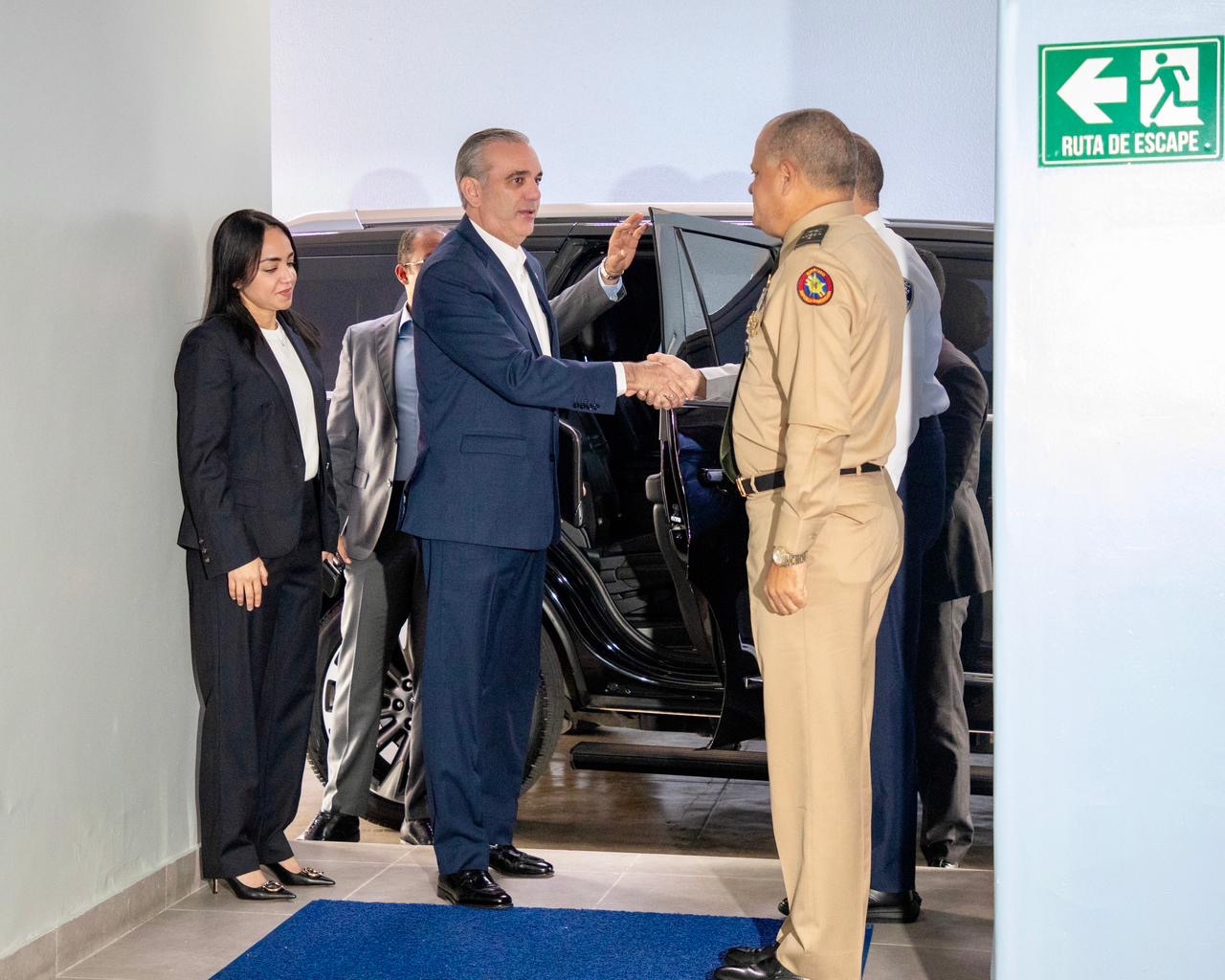 Presidente Abinader encabeza reunión de seguimiento al Plan de Seguridad Ciudadana