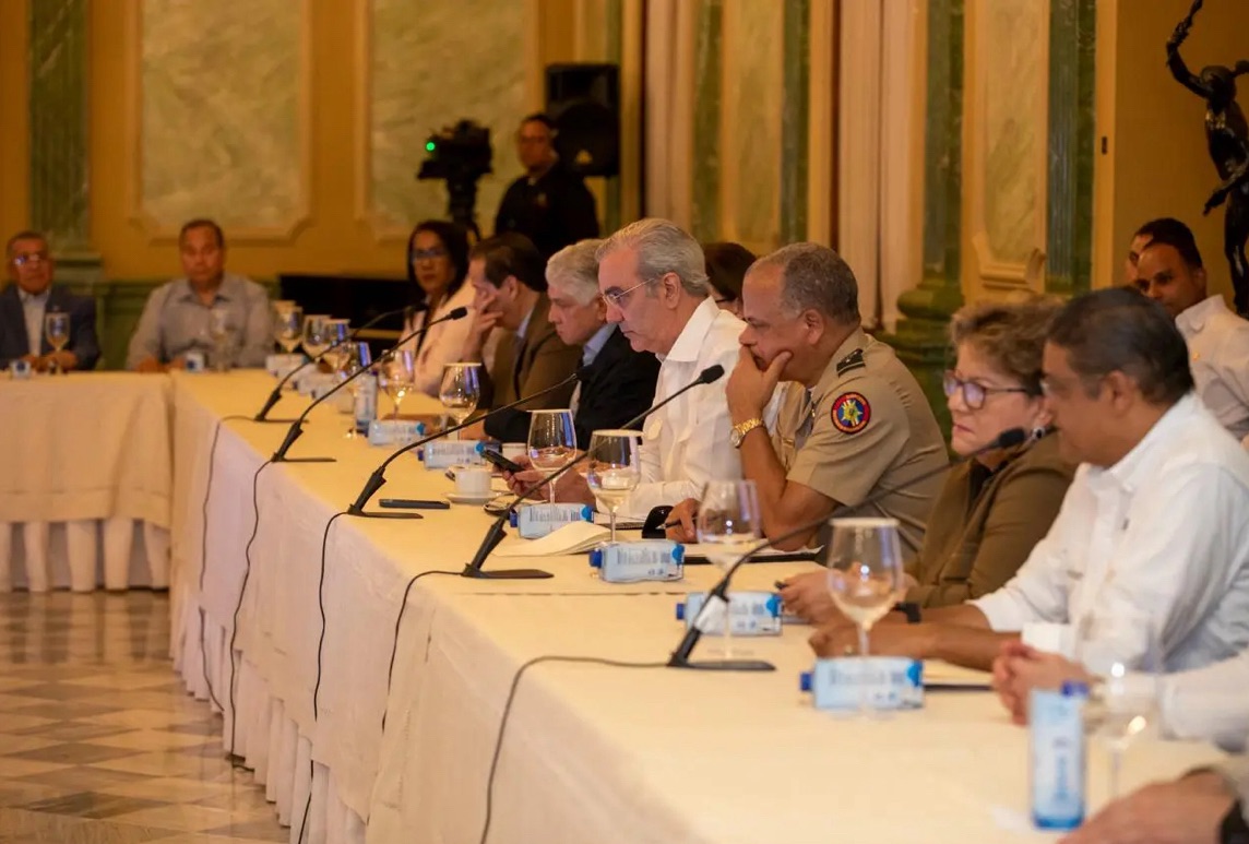 Gobierno se declara en sesión permanente ante lluvias previstas en los próximos días