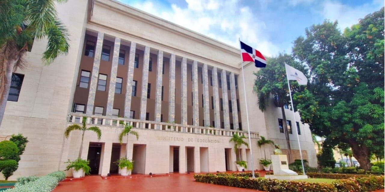 El Ministerio de Educación ordena suspender docencia en zonas vulnerables por lluvias