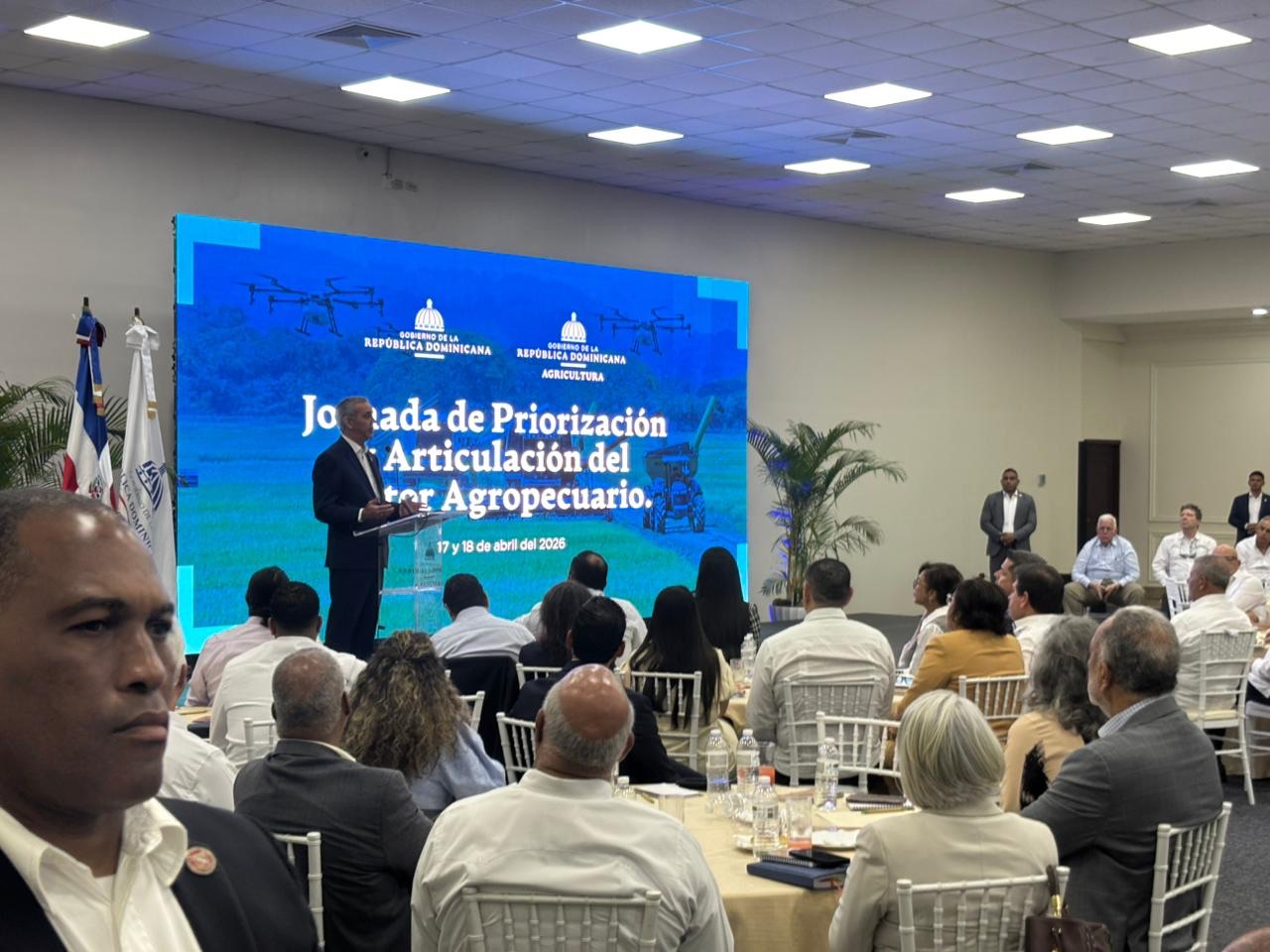 Abinader destaca fortaleza del agro dominicano y llama a consensuar metas para impulsar su transformación