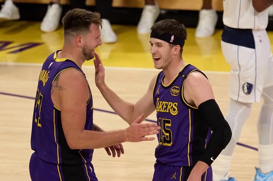 Lakers, sin Dončić ni Reaves, buscan resistir ante Rockets con LeBron al mando