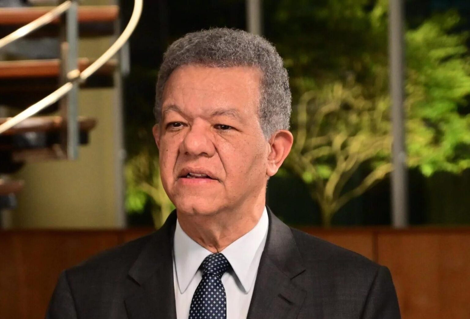 Leonel advierte sobre “falta de rumbo” en el Gobierno y alerta impacto en la economía familiar