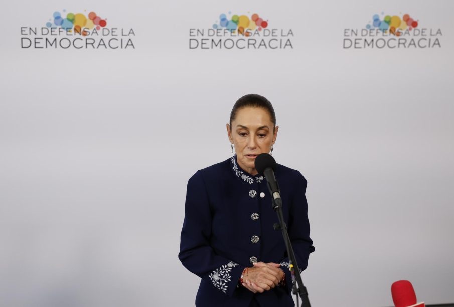 Sheinbaum propone en Barcelona una declaración en contra de intervención militar en Cuba