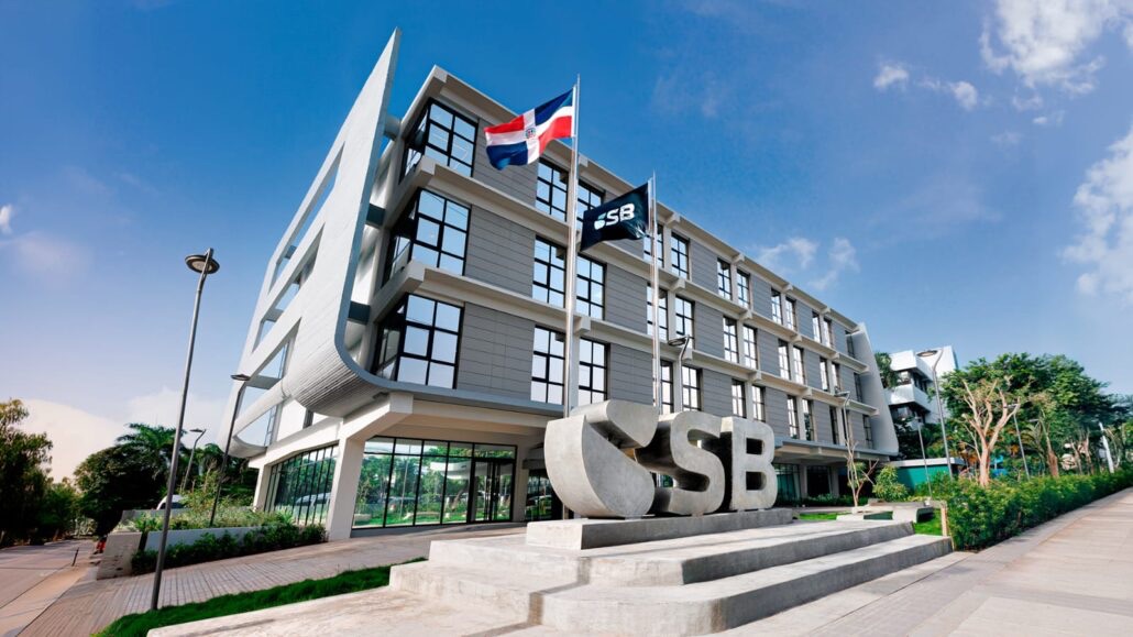 ProUsuario ordena a bancos devolver RD$33.2 millones a clientes