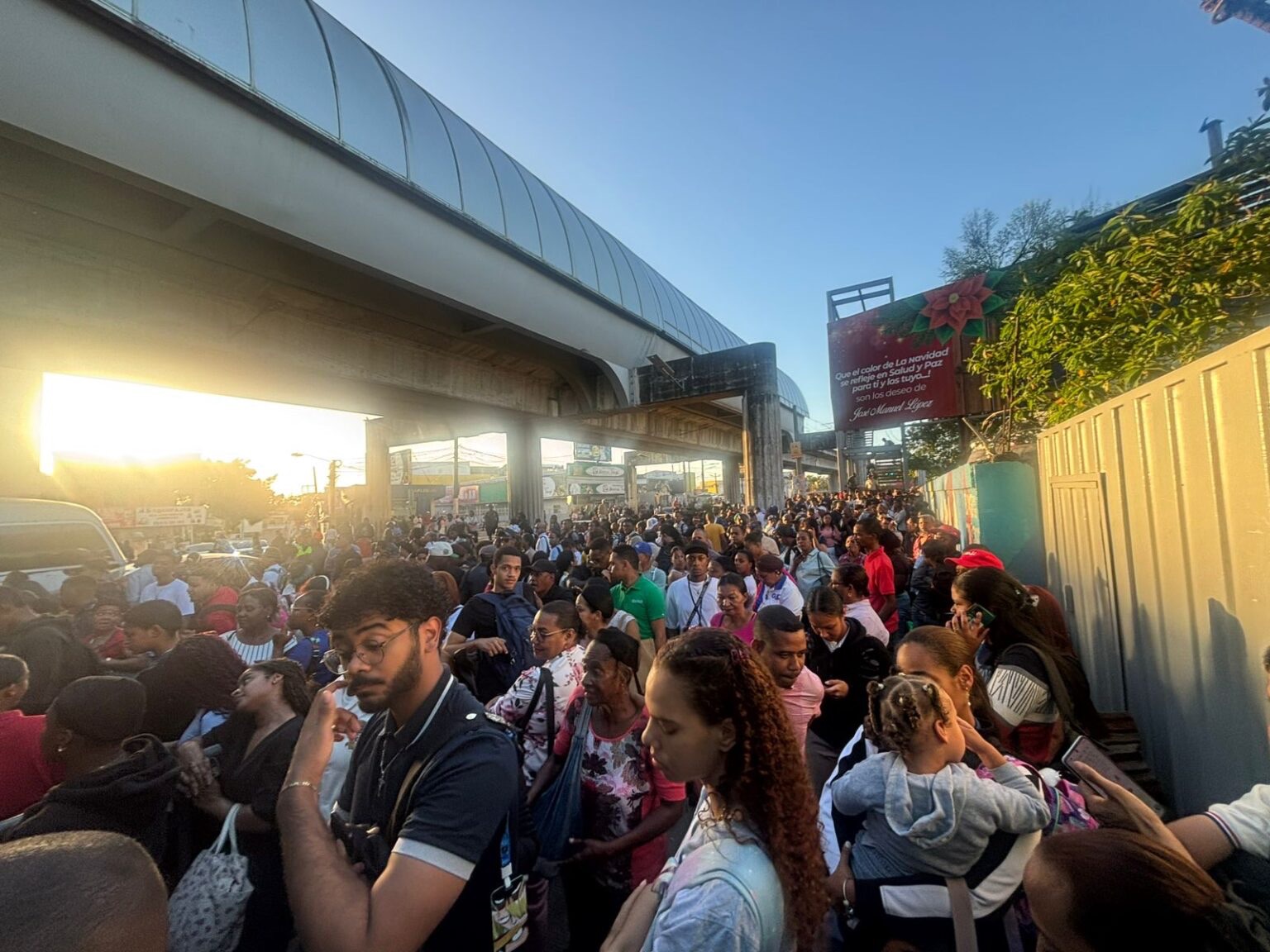 Falla eléctrica paraliza las Líneas 1 y 2 del Metro de Santo Domingo