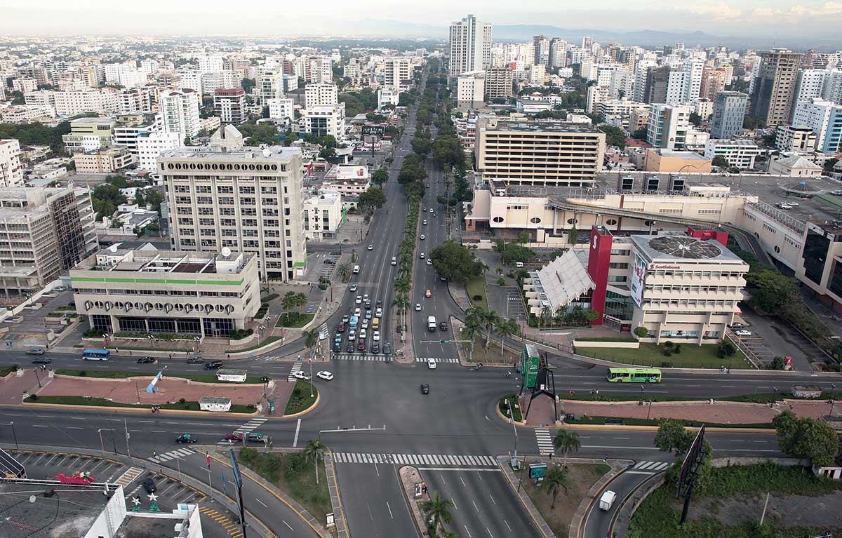 La banca dominicana observa efectos de la crisis global en el crédito