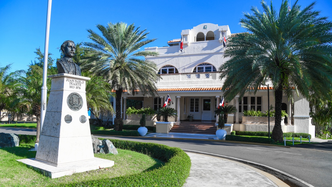 República Dominicana reclama el derecho a navegar en medio de las tensiones en Ormuz