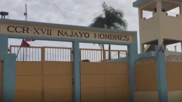 Incidente entre reclusos en Najayo deja al menos dos muertos, según autoridades