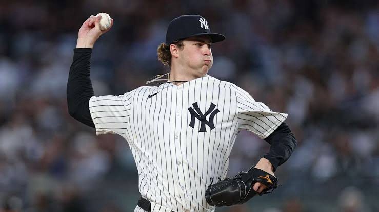 Schlittler domina en Fenway y Yankees completan barrida sobre Boston