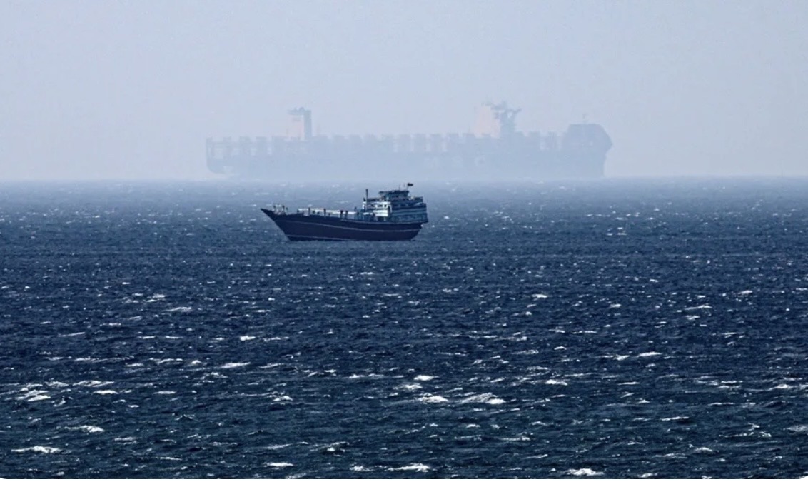 EE.UU. pide en la ONU crear una coalición para garantizar el paso de buques por el estrecho de Ormuz