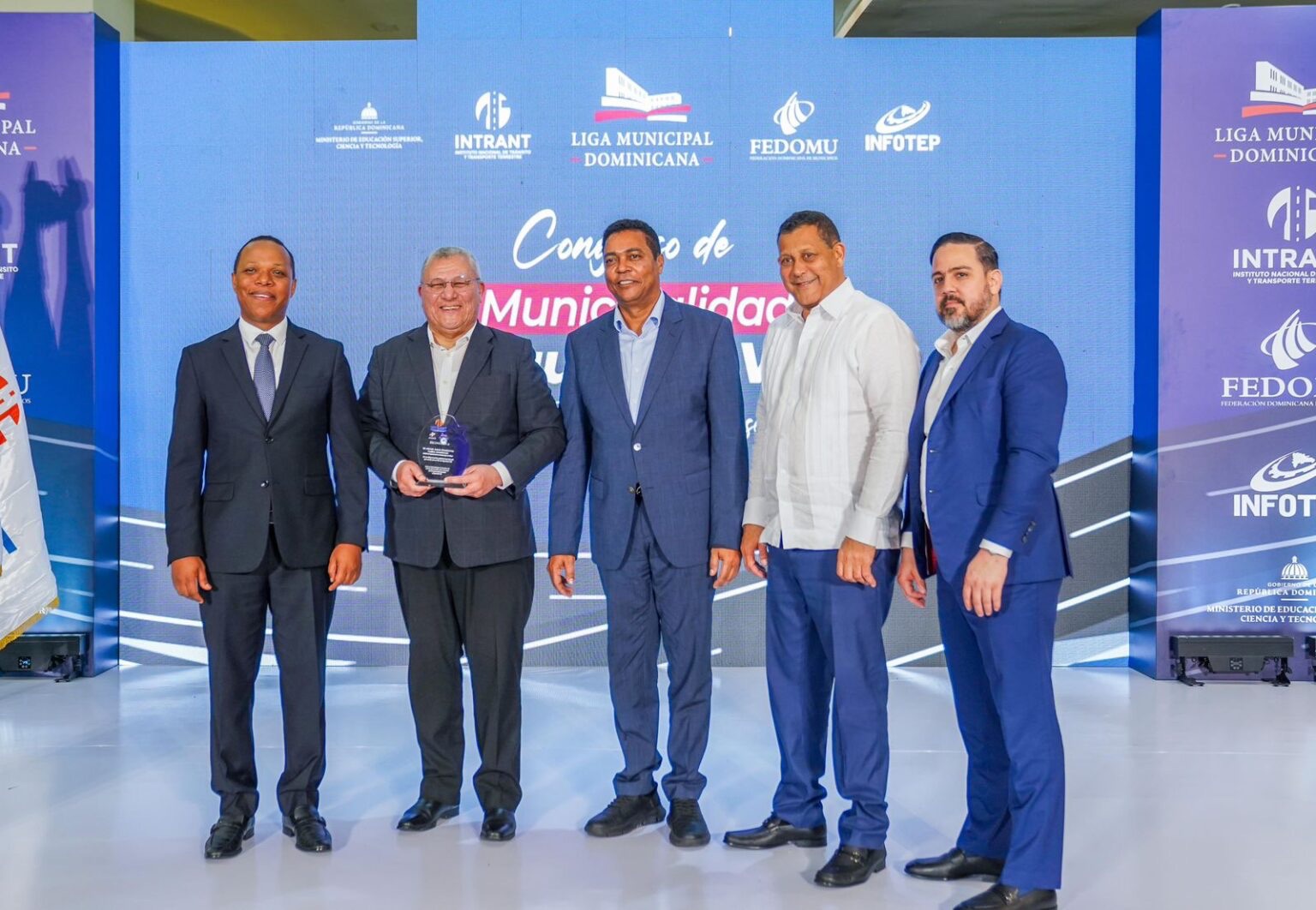 INTRANT, LMD y Fedomu impulsan acciones para fortalecer la seguridad vial en los municipios