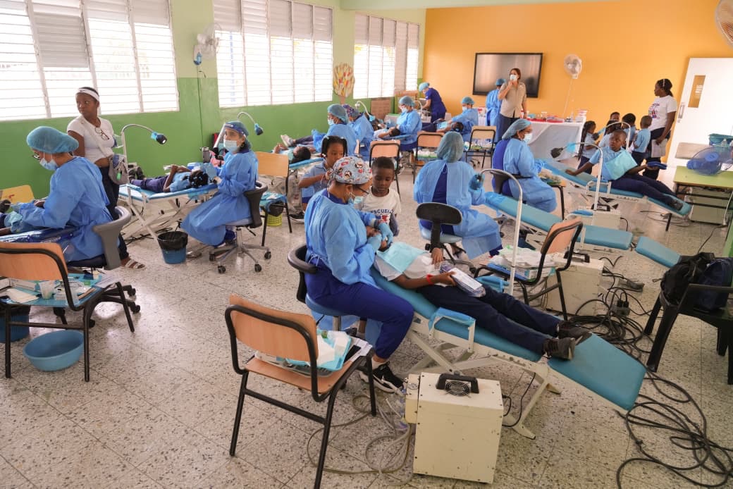 Inabie lleva jornada de salud a Sabana Perdida