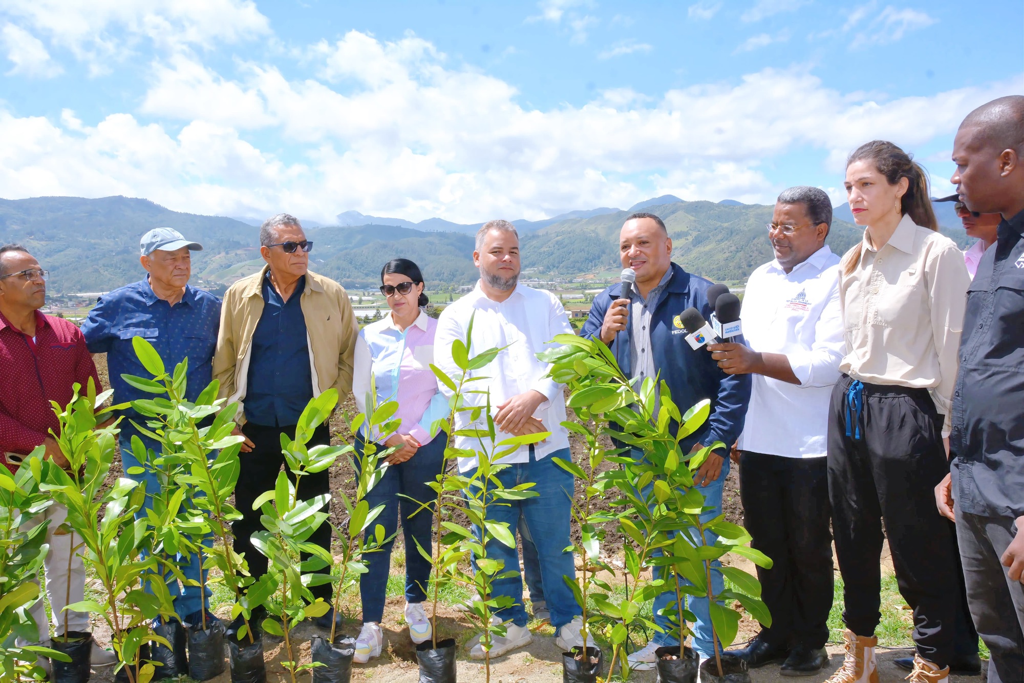 Hecmilio Galván “Es tiempo de aprovechar la agricultura de Constanza para el Agroturismo”