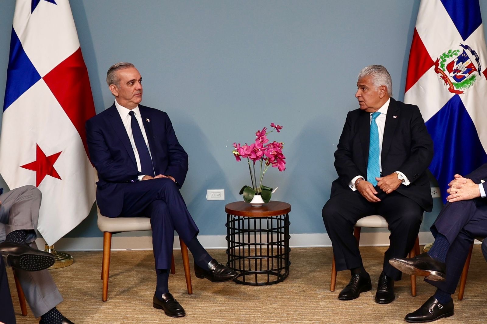 Presidente Abinader se reune con su homólogo panameño José Raúl Mulino para afianzar cooperación bilateral e impulsar comercio, turismo e inversiones