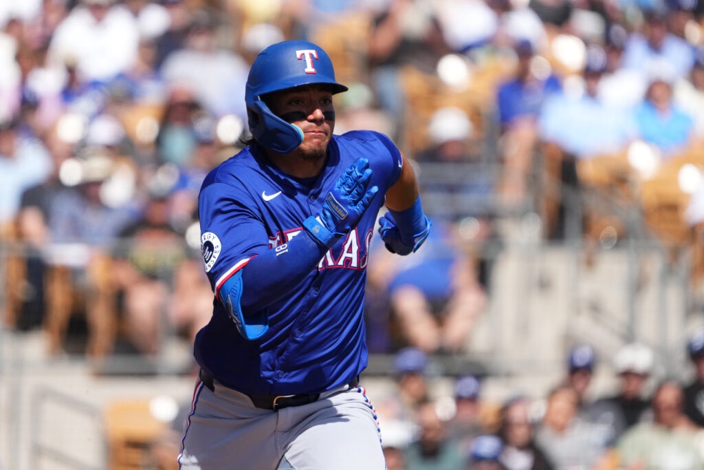 Osuna decide con doble clave y Rangers superan a Tigres en Detroit