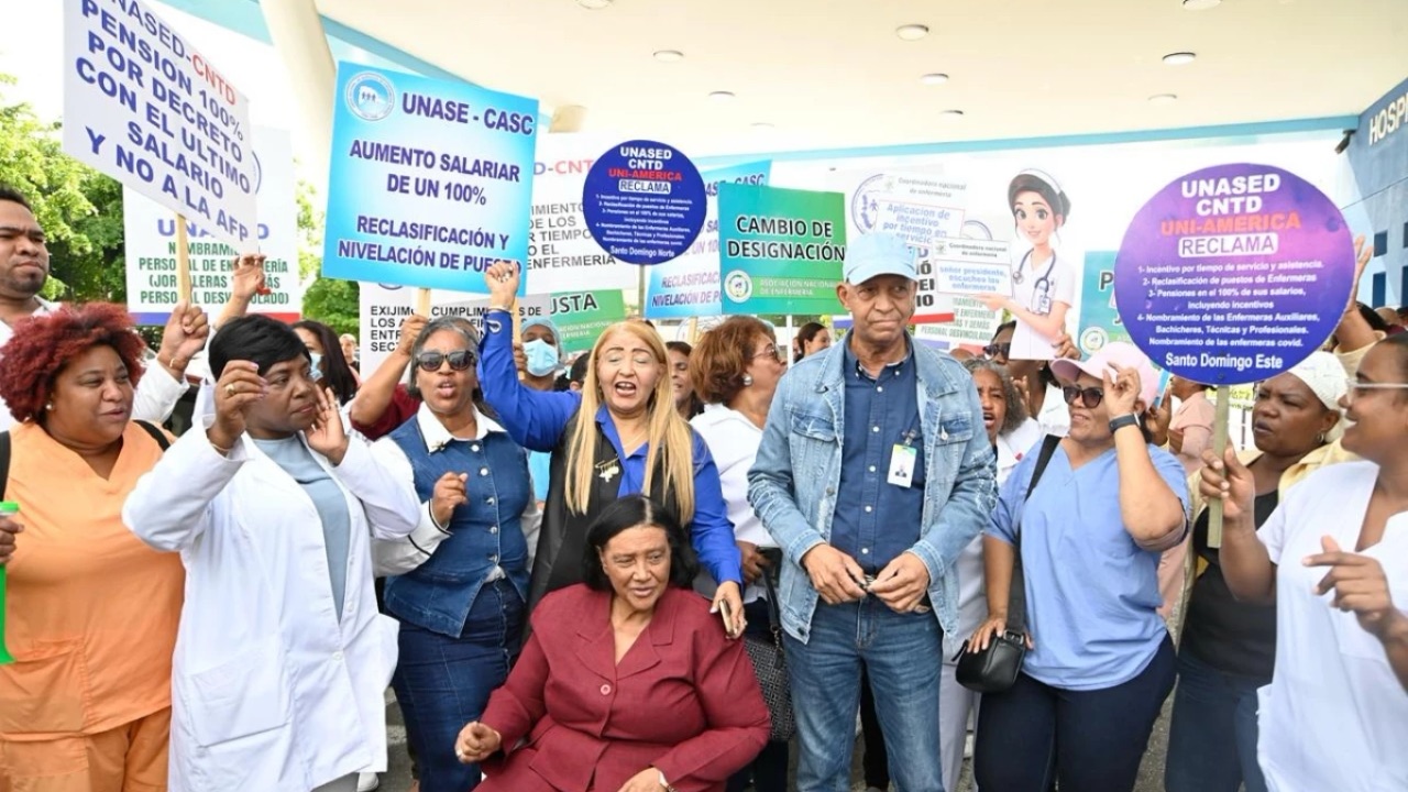 Gremios de enfermería anuncian nuevo paro laboral de 48 horas para el 18 y 19 de mayo
