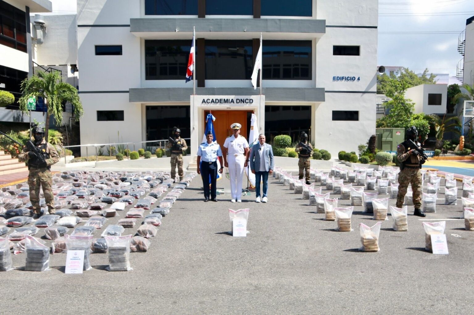 Confiscan 1,295 paquetes de drogas en Pedernales; RD supera las 12 toneladas en lo que va del 2026