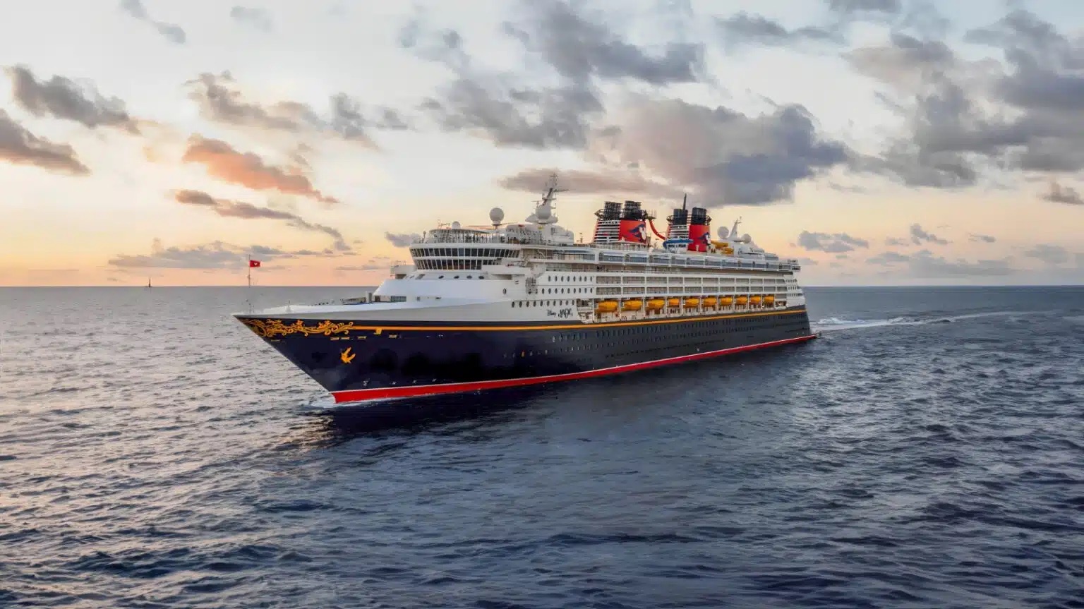 Detienen a 28 trabajadores de los cruceros Disney por delitos de pornografía infantil