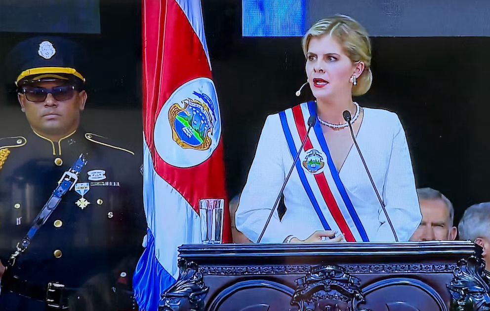 Laura Fernández hace historia al convertirse en la presidenta número 50 y la segunda mujer en gobernar Costa Rica