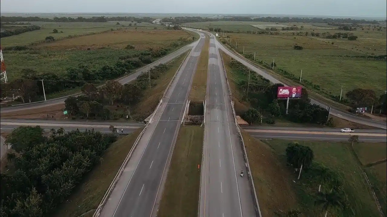 Autoridades informan cierre y desvíos en la Autovía del Coral, en el tramo Higüey–rotonda Punta Cana