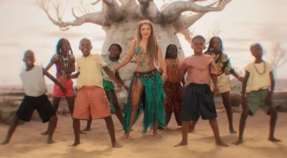 Shakira estrenó el video oficial de “Dai Dai” junto a los “Ghetto Kids”