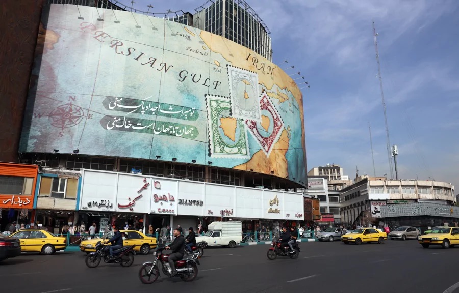 EE.UU. e Irán avanzan hacia un acuerdo de paz con Ormuz en el centro, pero “sin prisas”