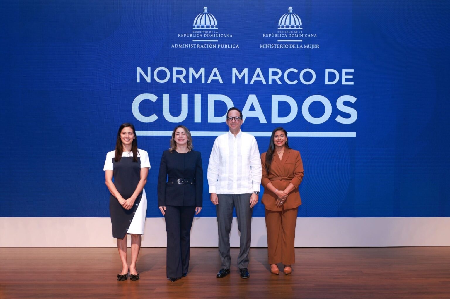 Presentan nueva normativa para implementación de la política de cuidados en la administración pública