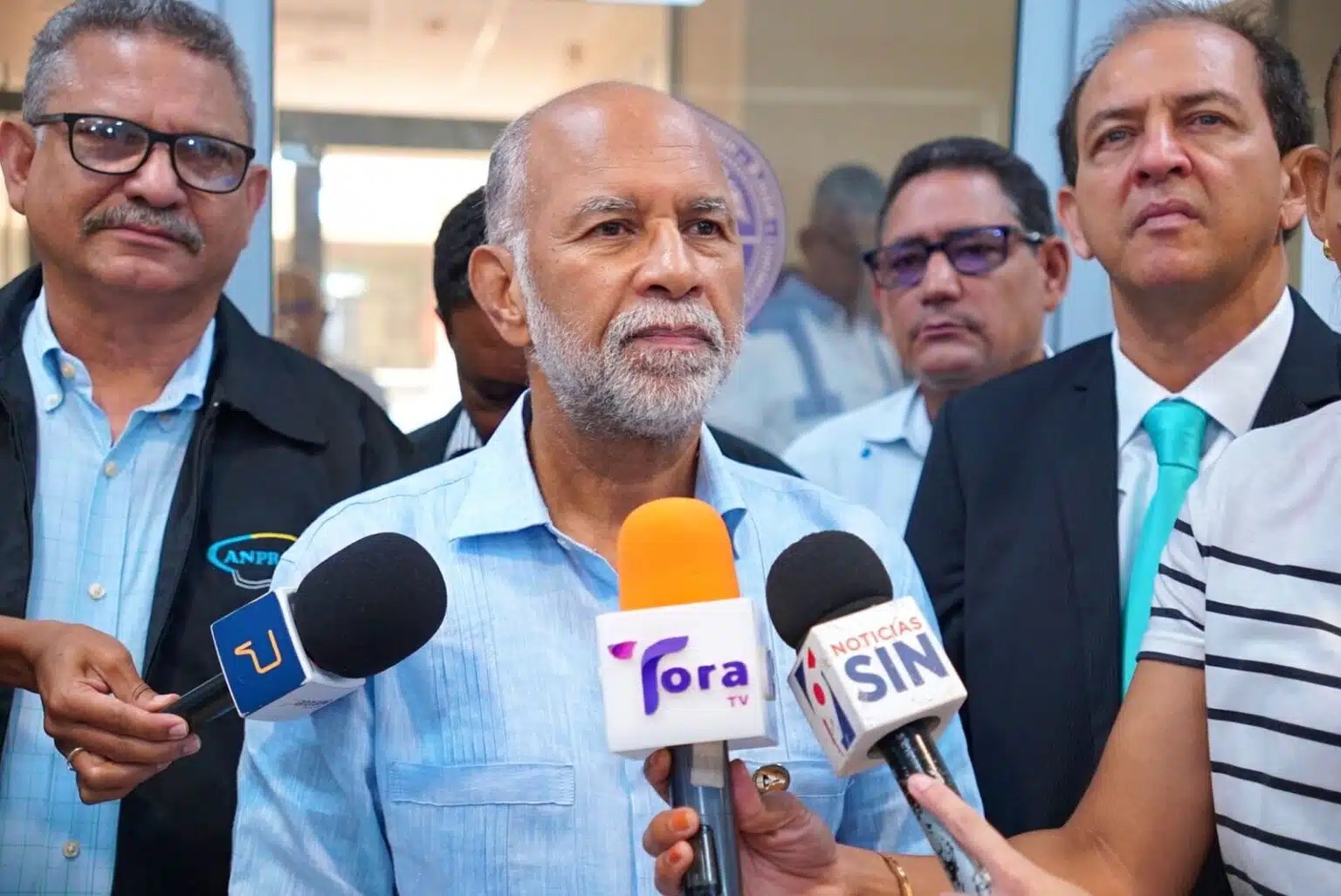 ADP acusa al Gobierno de “atropellar” la educación dominicana y advierte que el dinero de la UASD “no se toca”