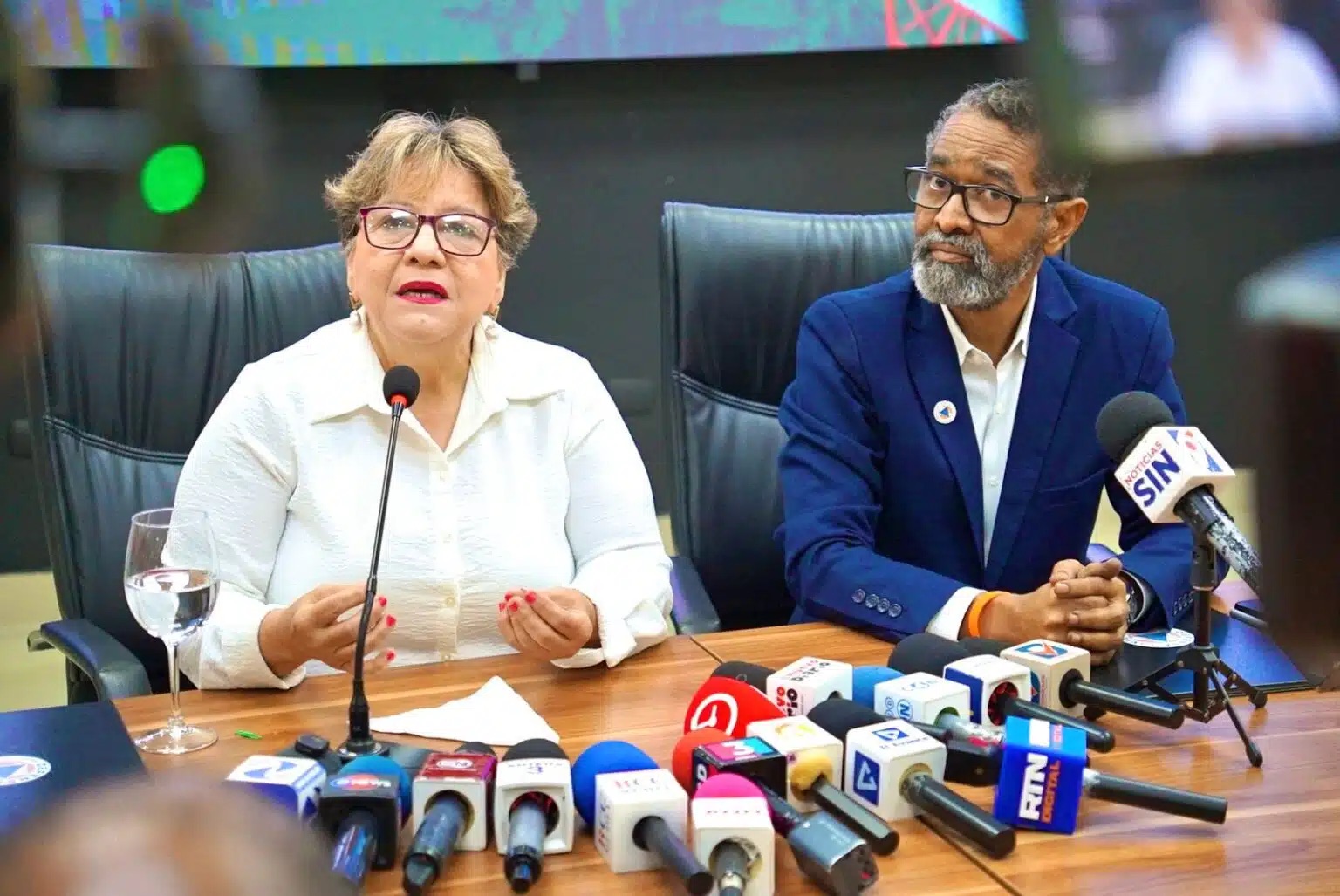 Indomet y Defensa Civil instalarán estaciones meteorológicas en siete provincias