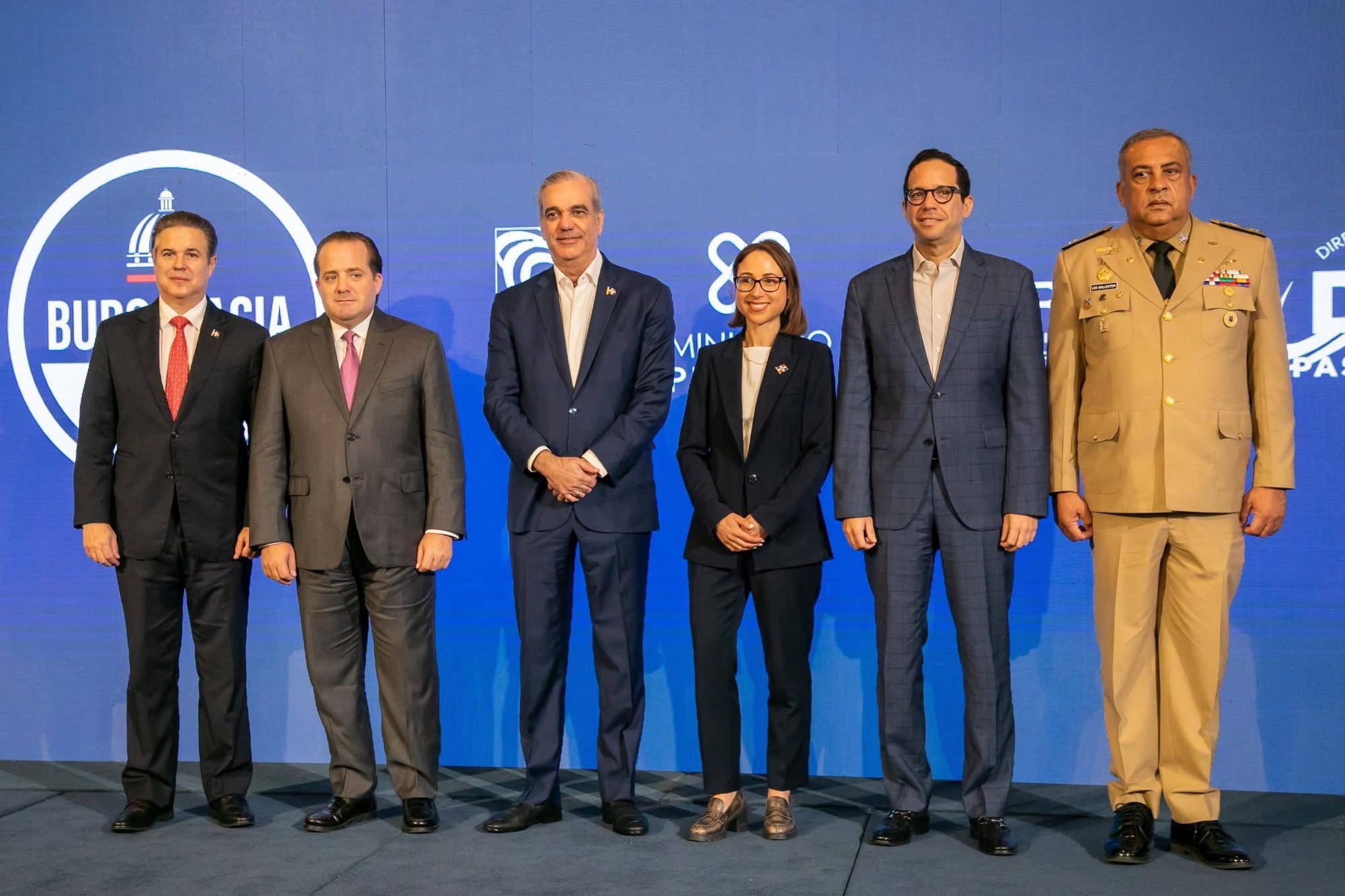 Gobierno presenta nuevo sistema de Permiso de Salida de Menor 100% digital; servicio estará gratuito hasta el 28 de junio