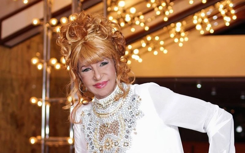 Fefita La Grande participa en el video de “Ay! San Miguel” de Romeo Santos y Prince Royce