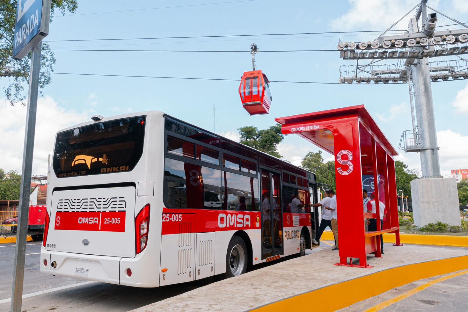 RD presenta avances del Sistema Integrado de Transporte