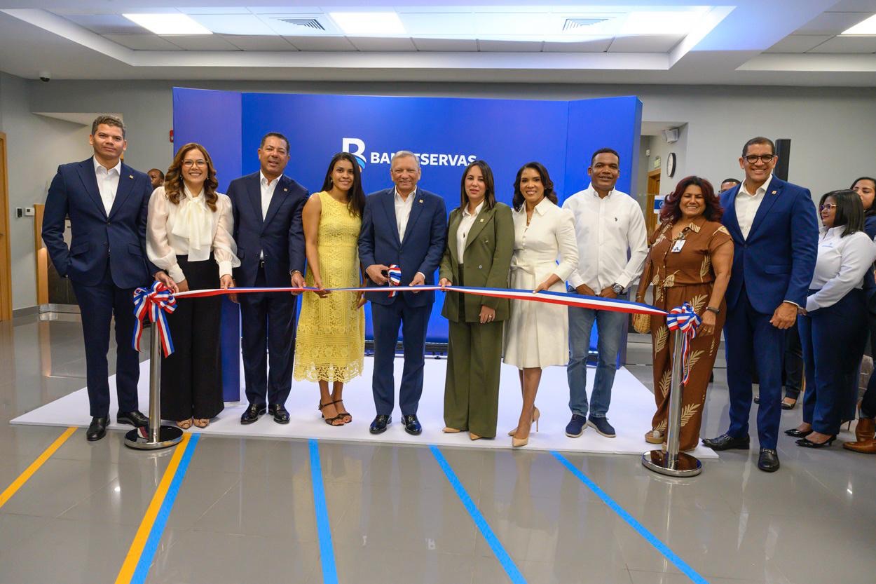 Banreservas inaugura oficina de negocios en Plaza Paseo 27 de SDO